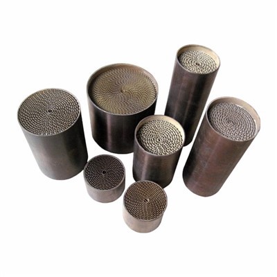 Metalik Katalis bilong Motosaikel na Kar